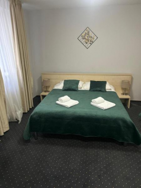 Hotel Pacific